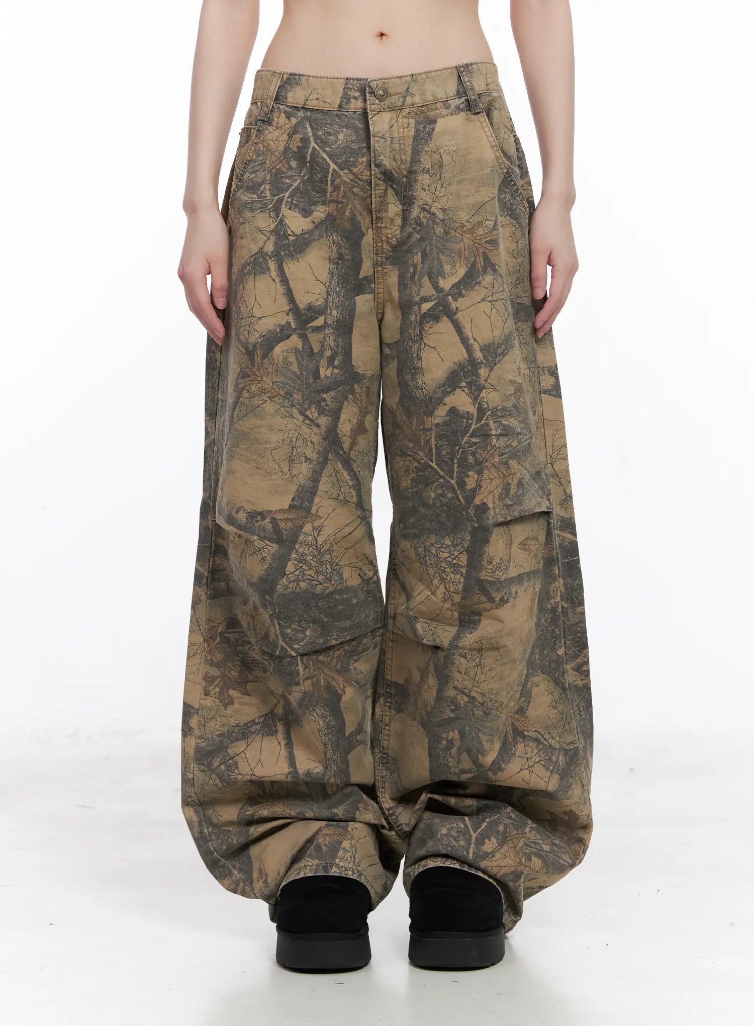 forest-patterned-wide-leg-pants-cn510