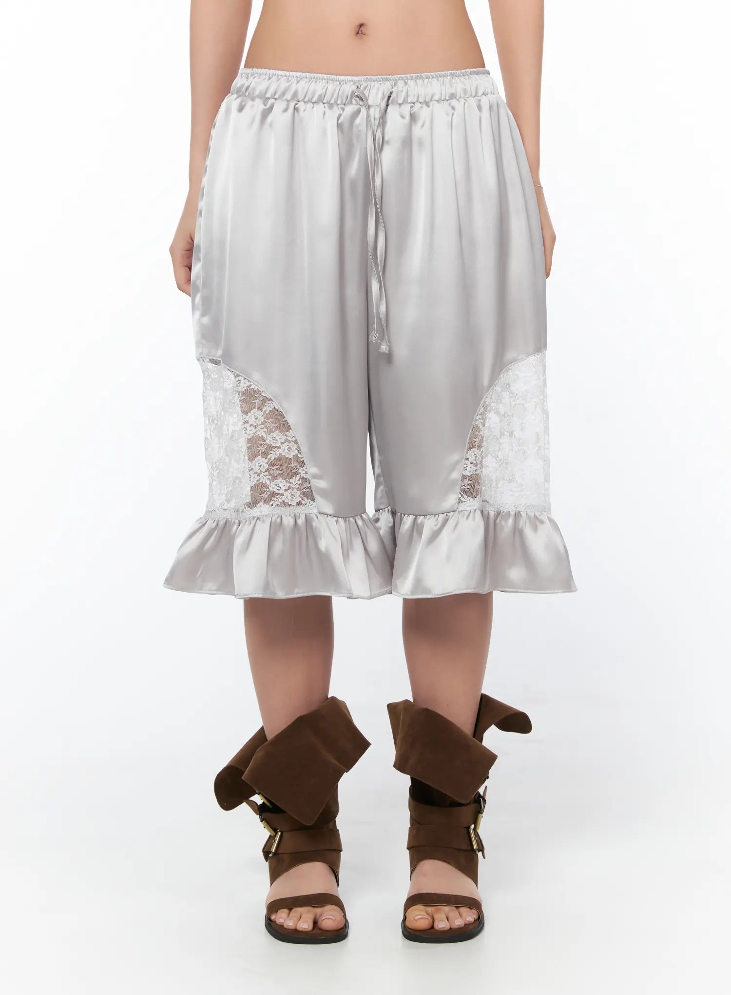 satin-ruffle-lace-shorts-cy512