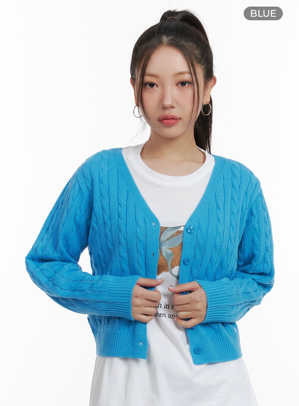 cable-knit-buttoned-crop-cardigan-oa415