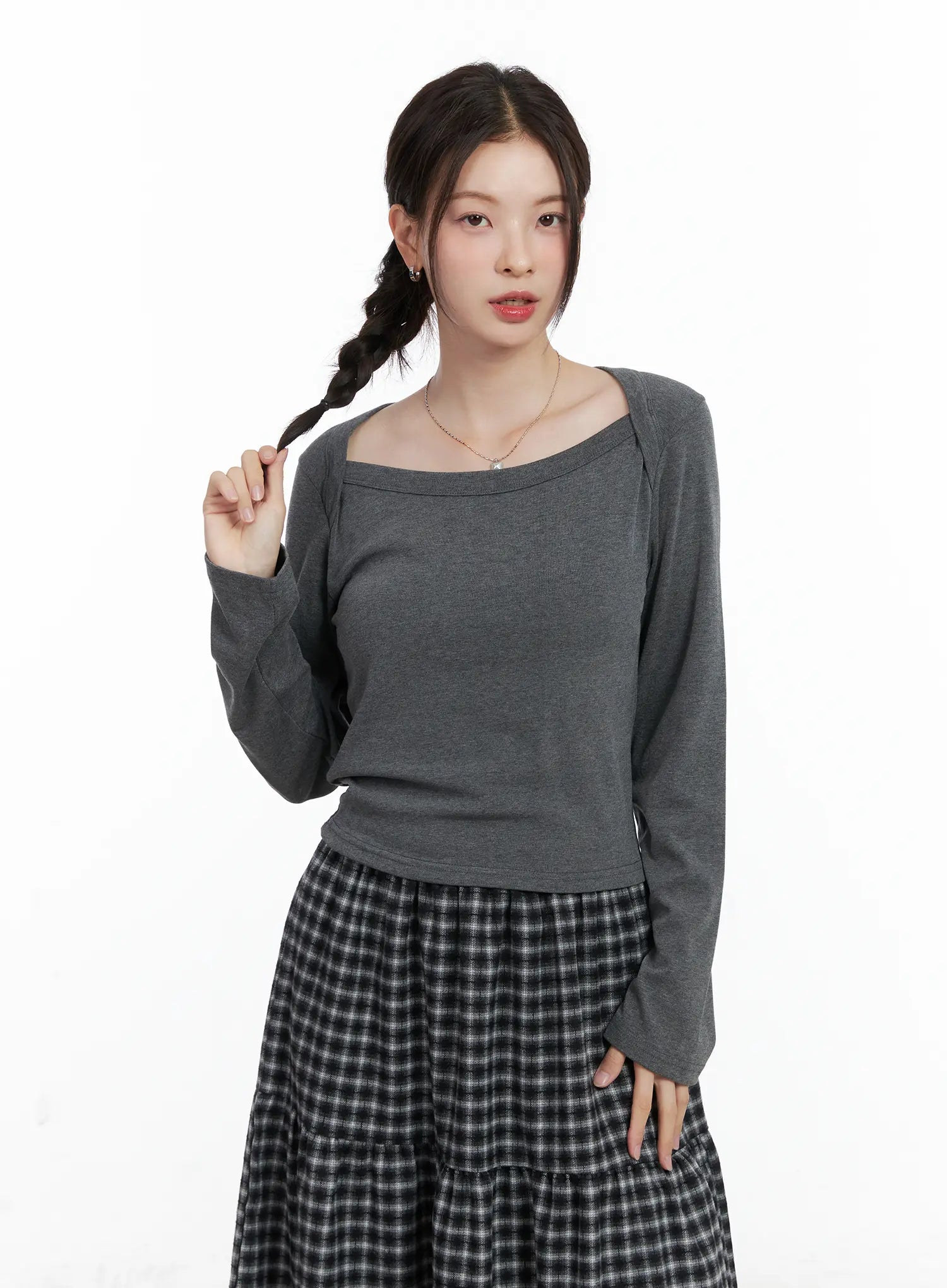 scoop-neck-cutout-long-sleeve-top-cn519 / Dark gray