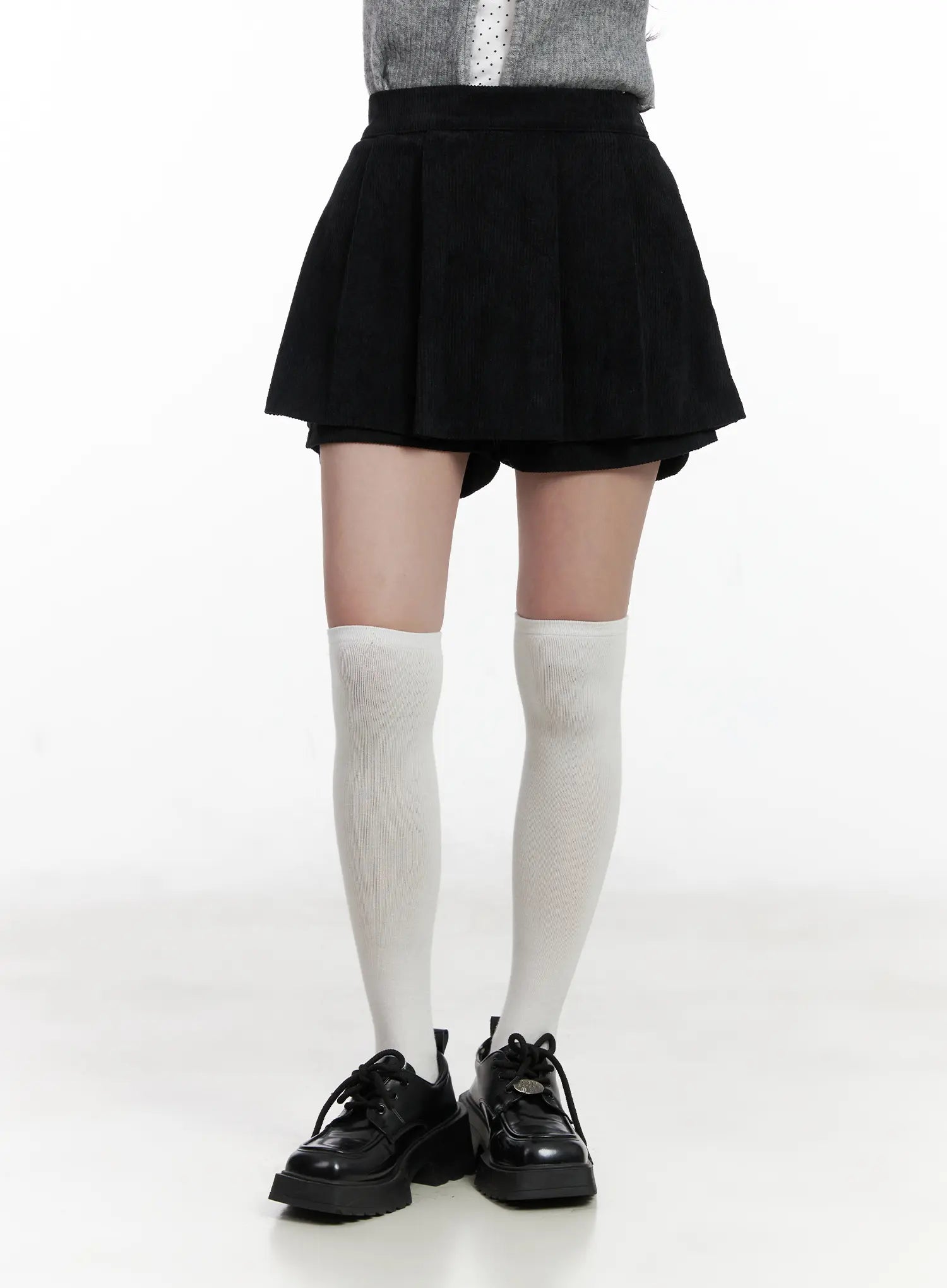 classic-pleated-mini-skirt-cn527