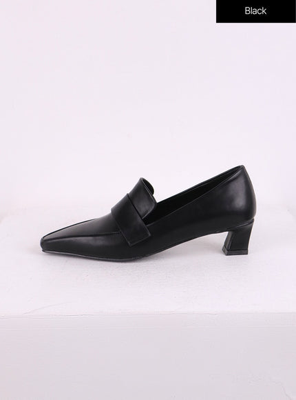 faux-leather-loafer-pumps-cj426