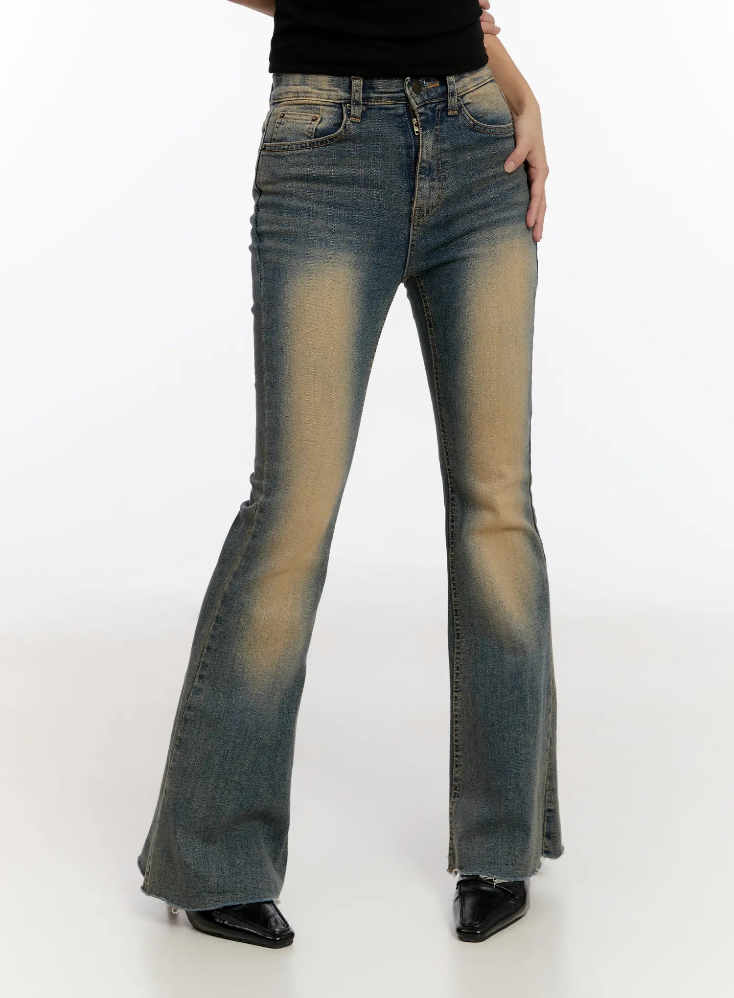 joelee-vintage-washed-flare-jeans-cn527