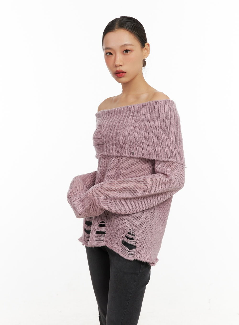 off-shoulder-destroyed-acrylic-sweater-cd410