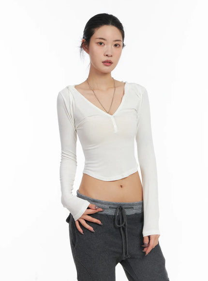 buttoned-hooded-long-sleeve-crop-top-cd509 / White