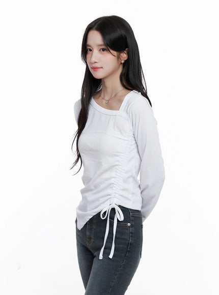 asymmetrical-neck-ruched-top-cs523 / White