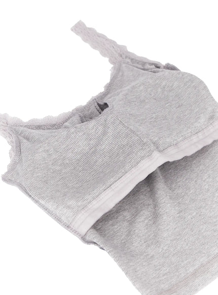 lace-trim-ribbed-sleeveless-top-cm526