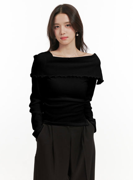 frill-off-shoulder-top-on429 / black