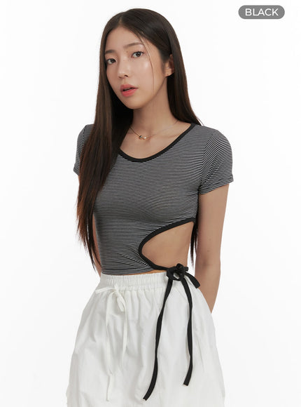 side-cut-out-strap-crop-top-oa429 / Black