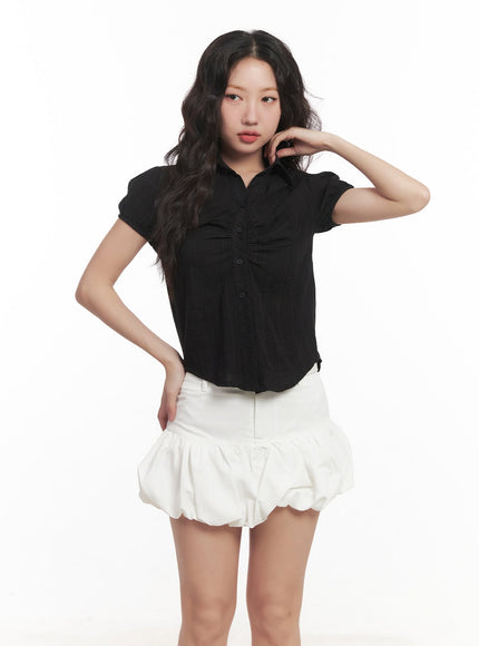 shirred-checkered-crop-collared-shirt-ca521 / Black