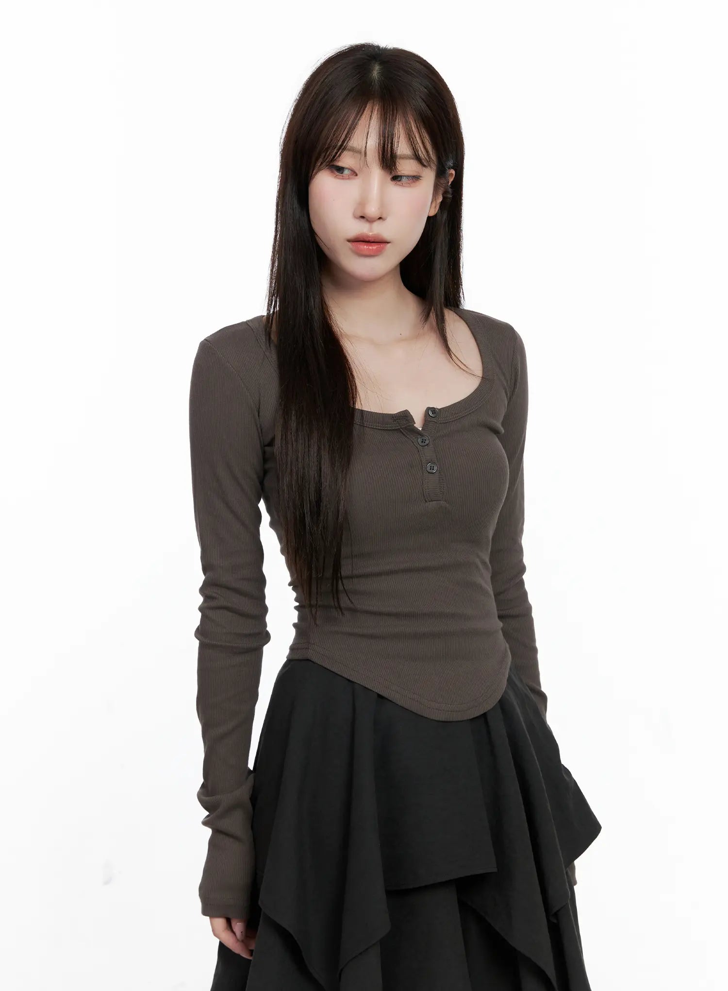 buttoned-u-neck-crop-long-sleeve-top-co521 / Dark beige