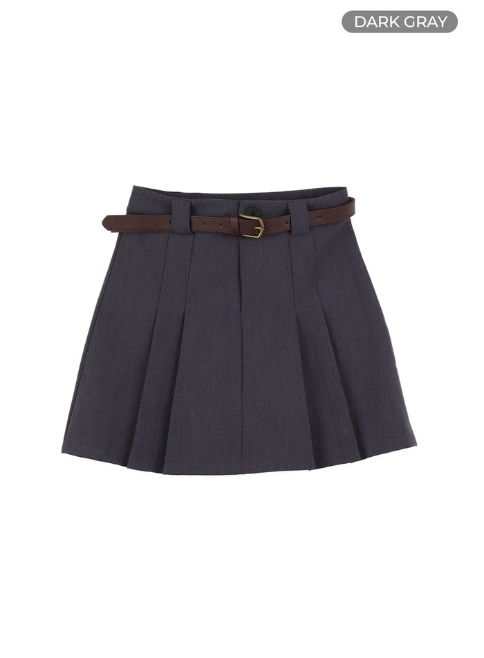 solid-pleated-mini-skirt-with-belt-strap-om419 / Dark gray