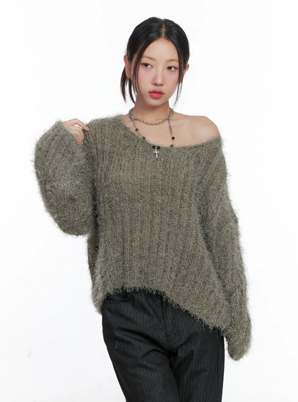 fluffy-off-shoulder-sweater-cs502 / Dark green