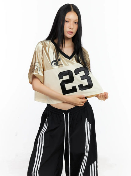 glossy-v-neck-cropped-jersey-cl529 / Gold