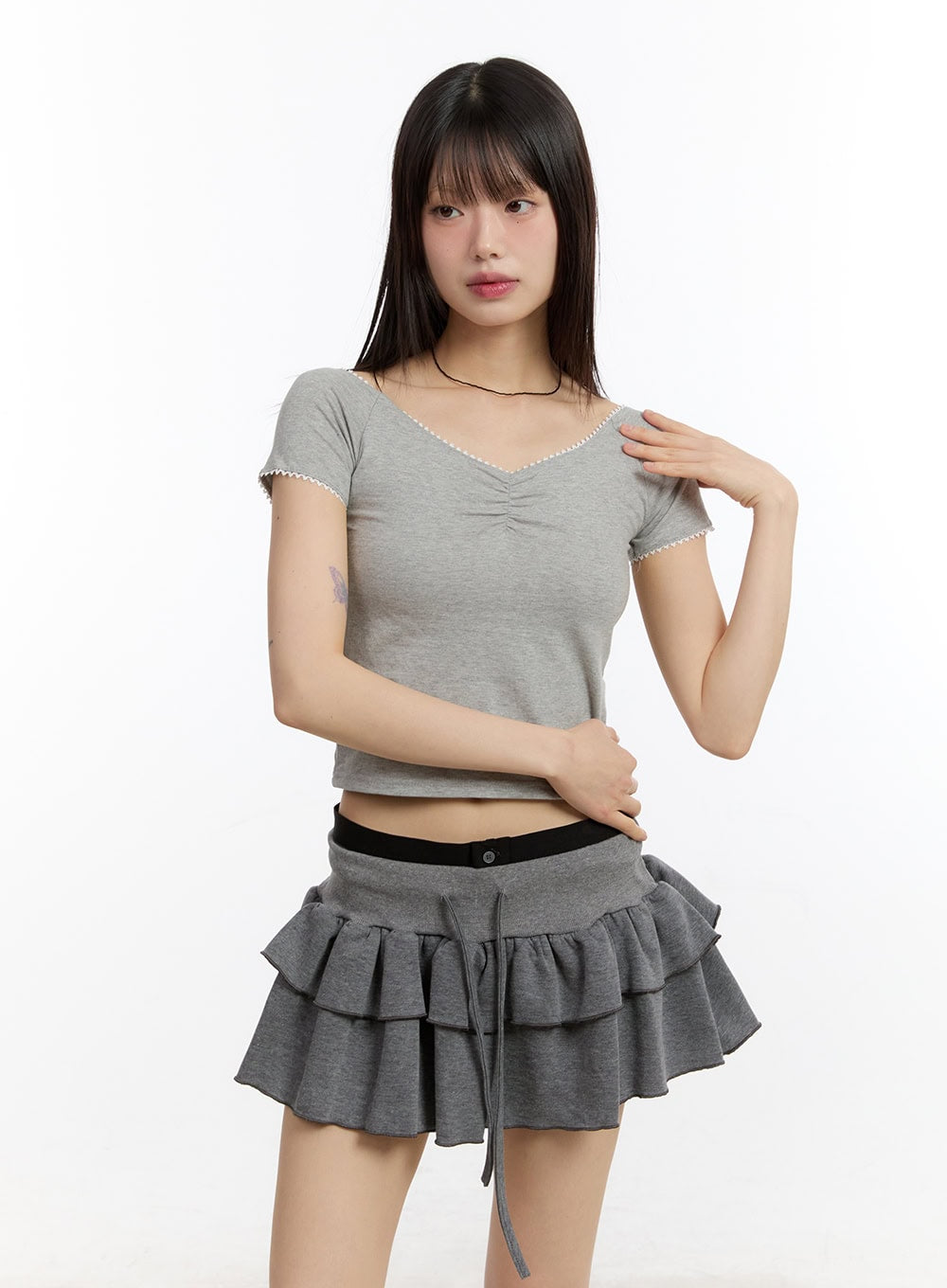 lace-v-neck-crop-top-ca508 / Gray