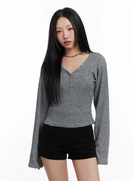ribbed-v-neck-slim-long-sleeve-top-cn528 / Gray