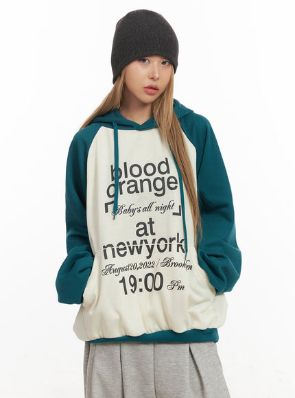 raglan-graphic-hoodie-cj507 / Green