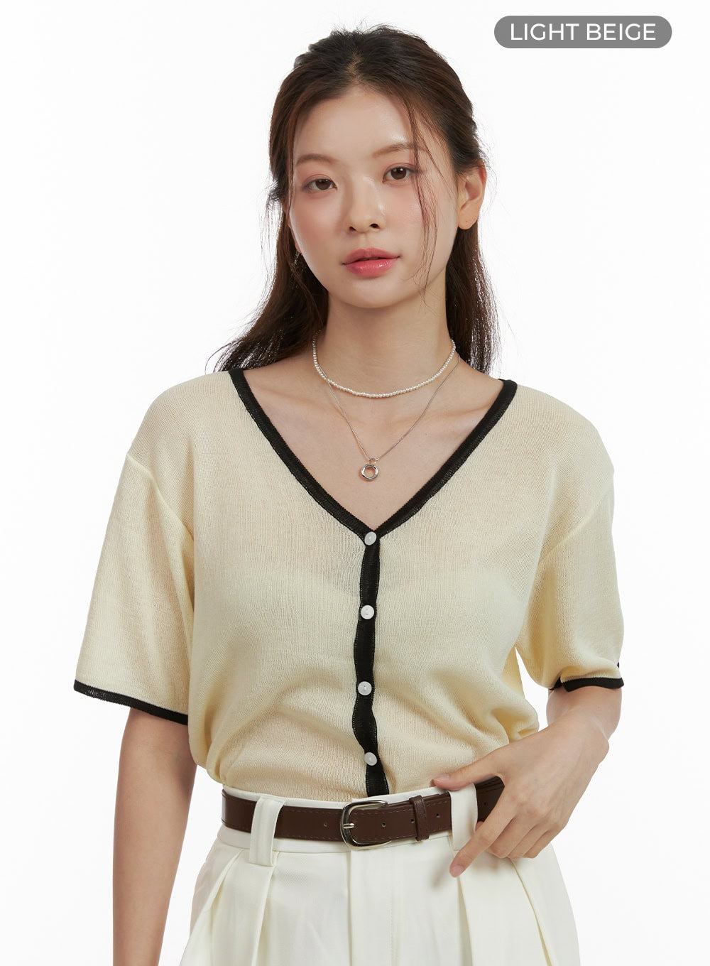 v-neck-short-sleeve-cardigan-ou411 / Light beige