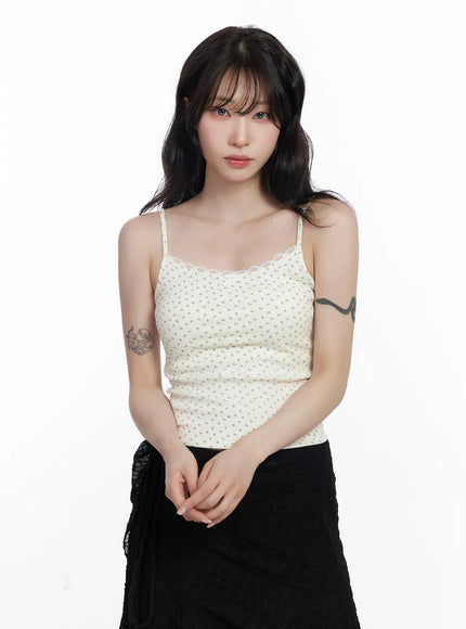 lace-trim-cami-top-cj526 / Light beige