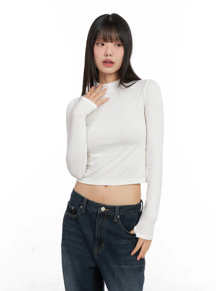 basic-thermal-turtleneck-top-cn520 / White