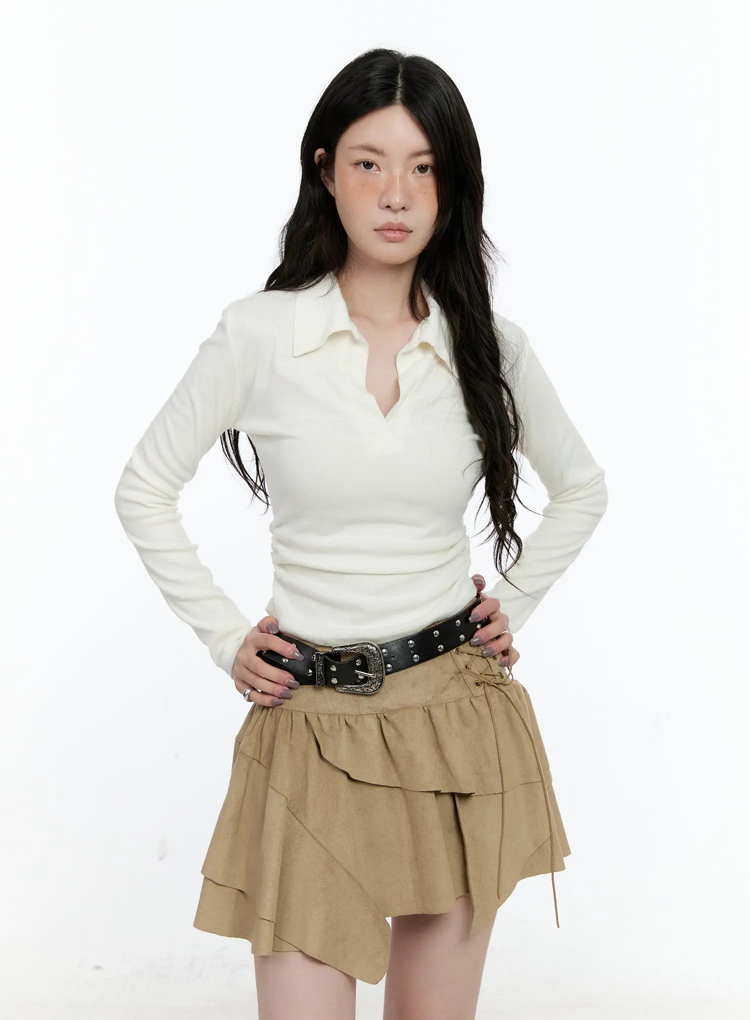 basic-polo-neck-long-sleeve-top-cn517 / White