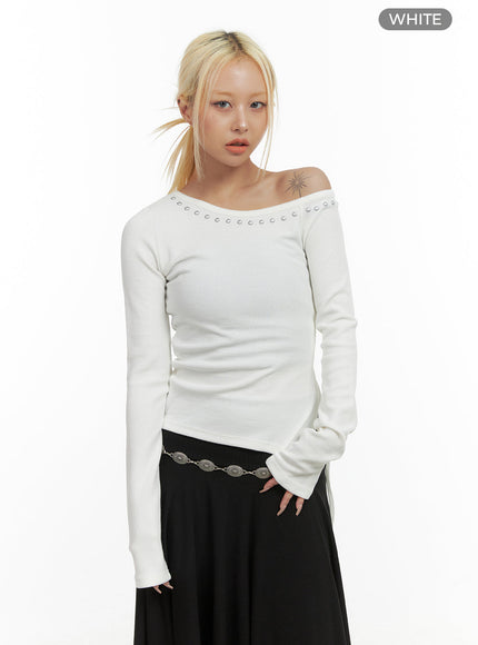 studded-slim-fit-one-shoulder-tee-co414 / White