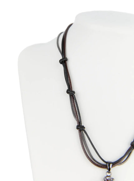 gothic-cross-pendant-layered-necklace-cn527