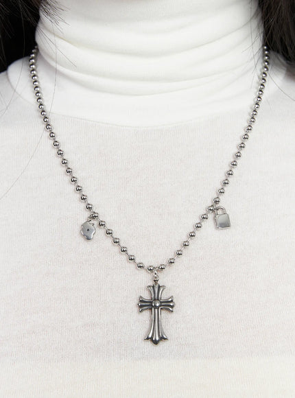 vintage-style-pendant-necklace-cd530