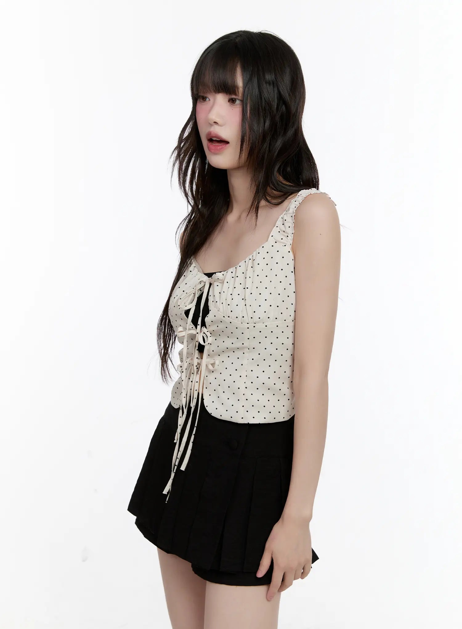 polka-dot-front-tie-tank-cl507 / Beige