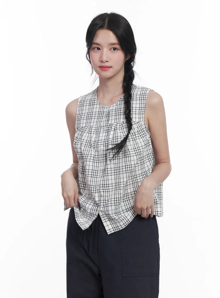 plaid-sleeveless-blouse-cu523 / Black