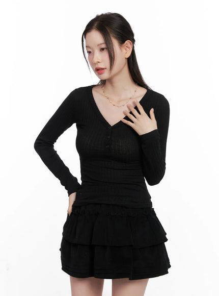 ribbed-button-v-neck-long-sleeve-co530 / Black