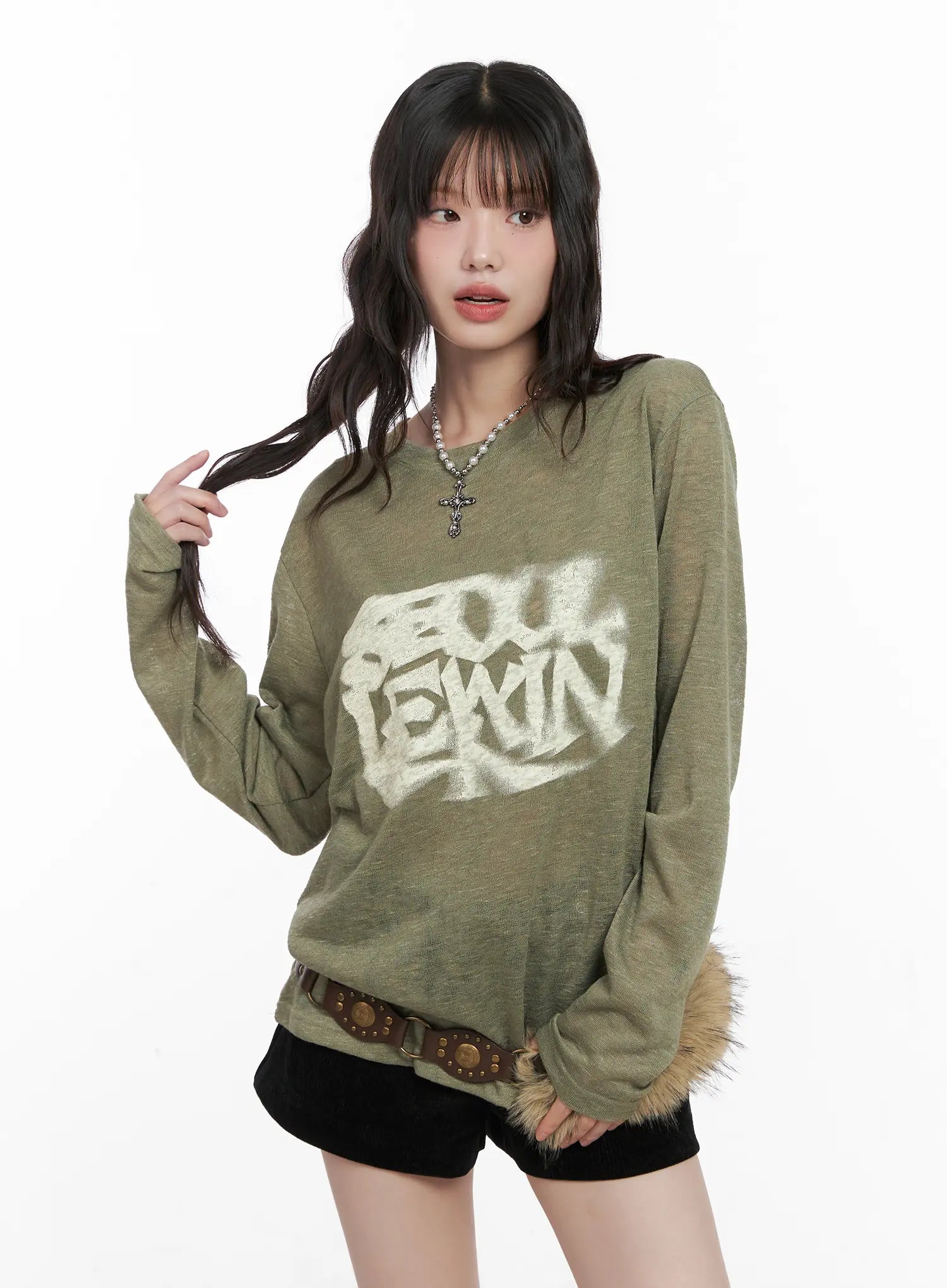 seoul-graphic-sheer-long-sleeve-tee-cn511 / Dark green