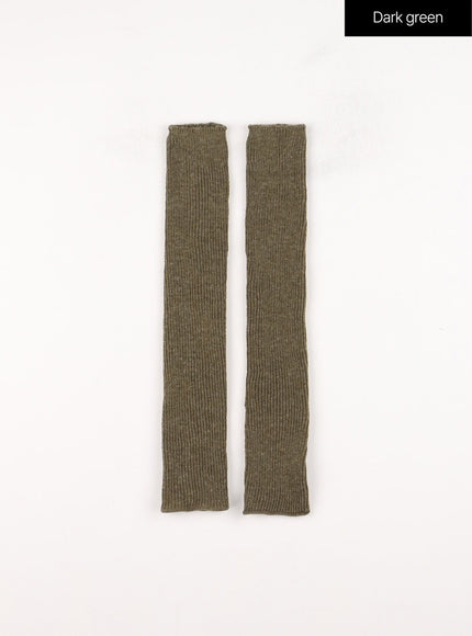 loose-fit-knit-leg-warmer-in302 / Dark green