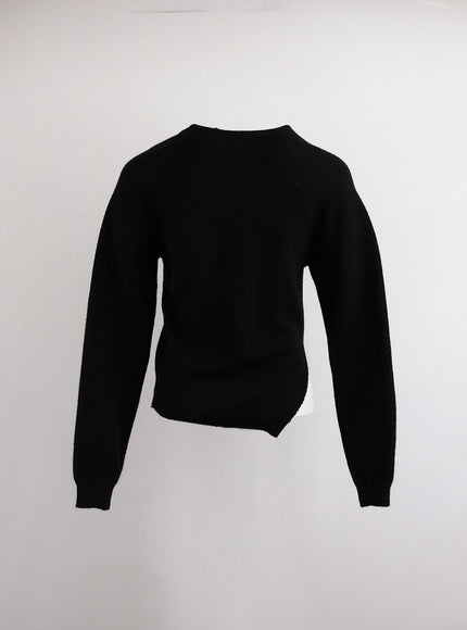 crew-neck-slit-knit-sweater-oj418