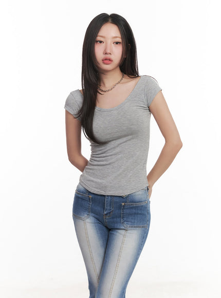 essential-slim-u-neck-crop-top-ca530 / Gray