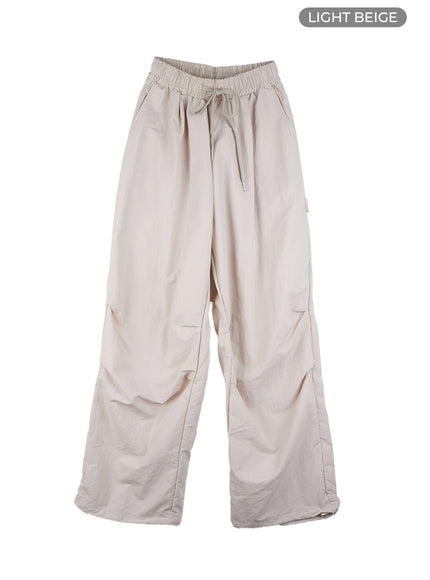 mens-pintuck-nylon-wide-fit-pants-cl429 / Light beige