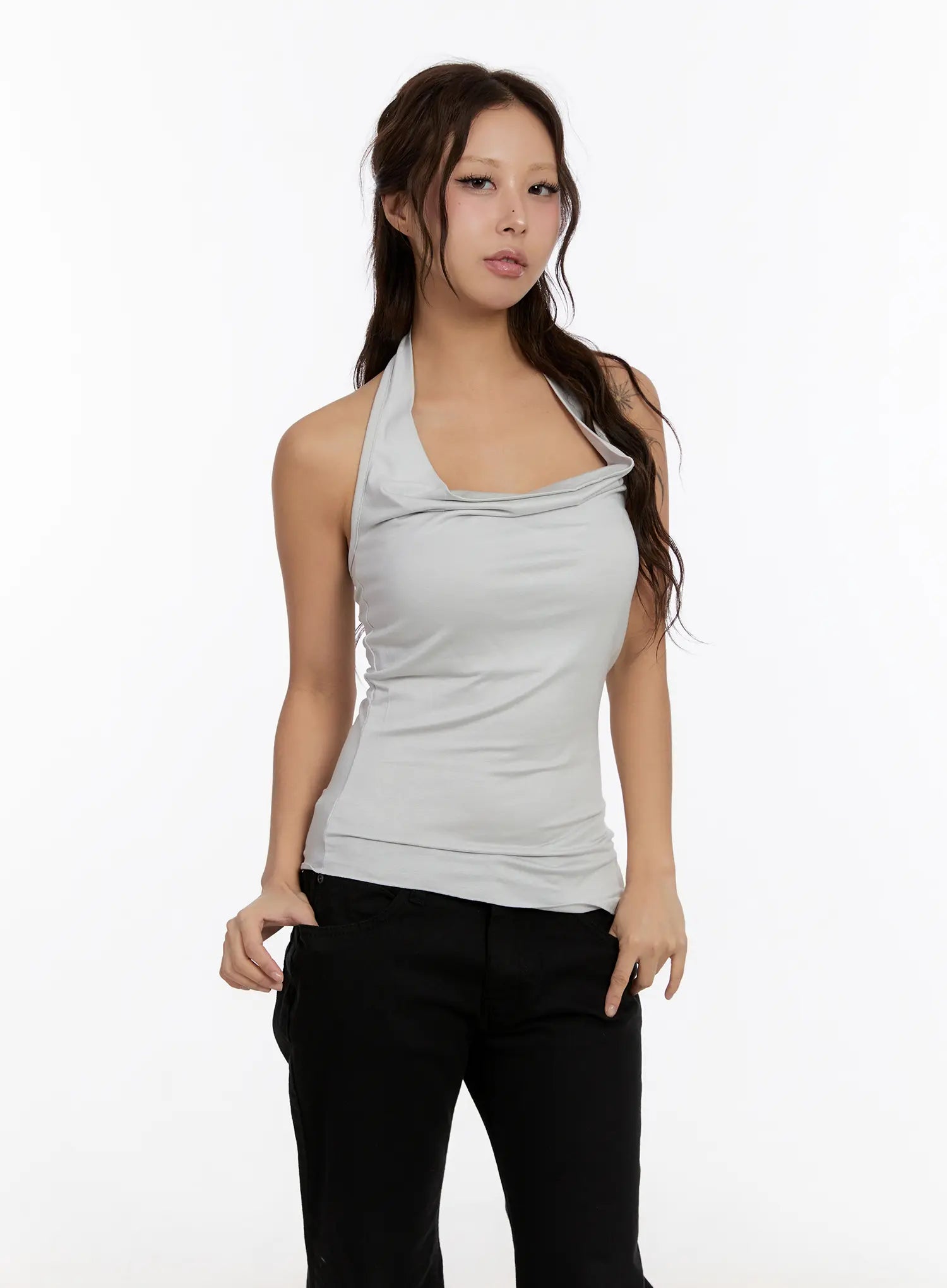 halter-neck-sleeveless-top-cn527 / Light gray