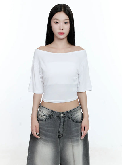 off-shoulder-crop-top-cg511 / White