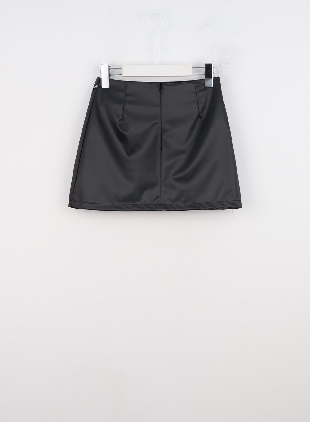 faux-leather-mini-skirt-cn310