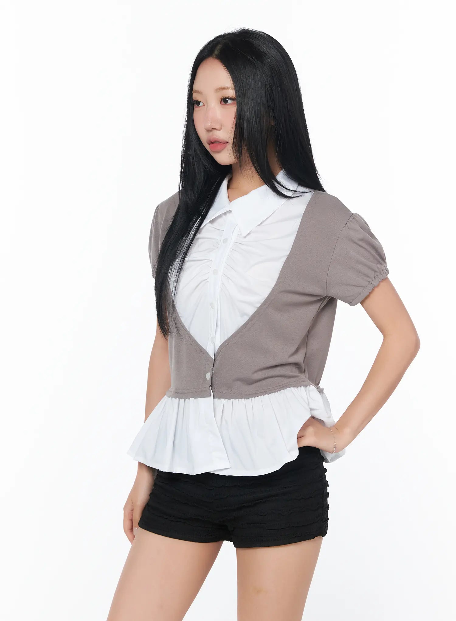 puff-frill-short-sleeve-blouse-cy513 / Beige