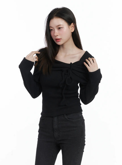 cozy-fleece-off-shoulder-shirred-top-cj506 / Black