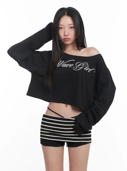 long-sleeve-graphic-off-shoulder-top-cu516 / Black