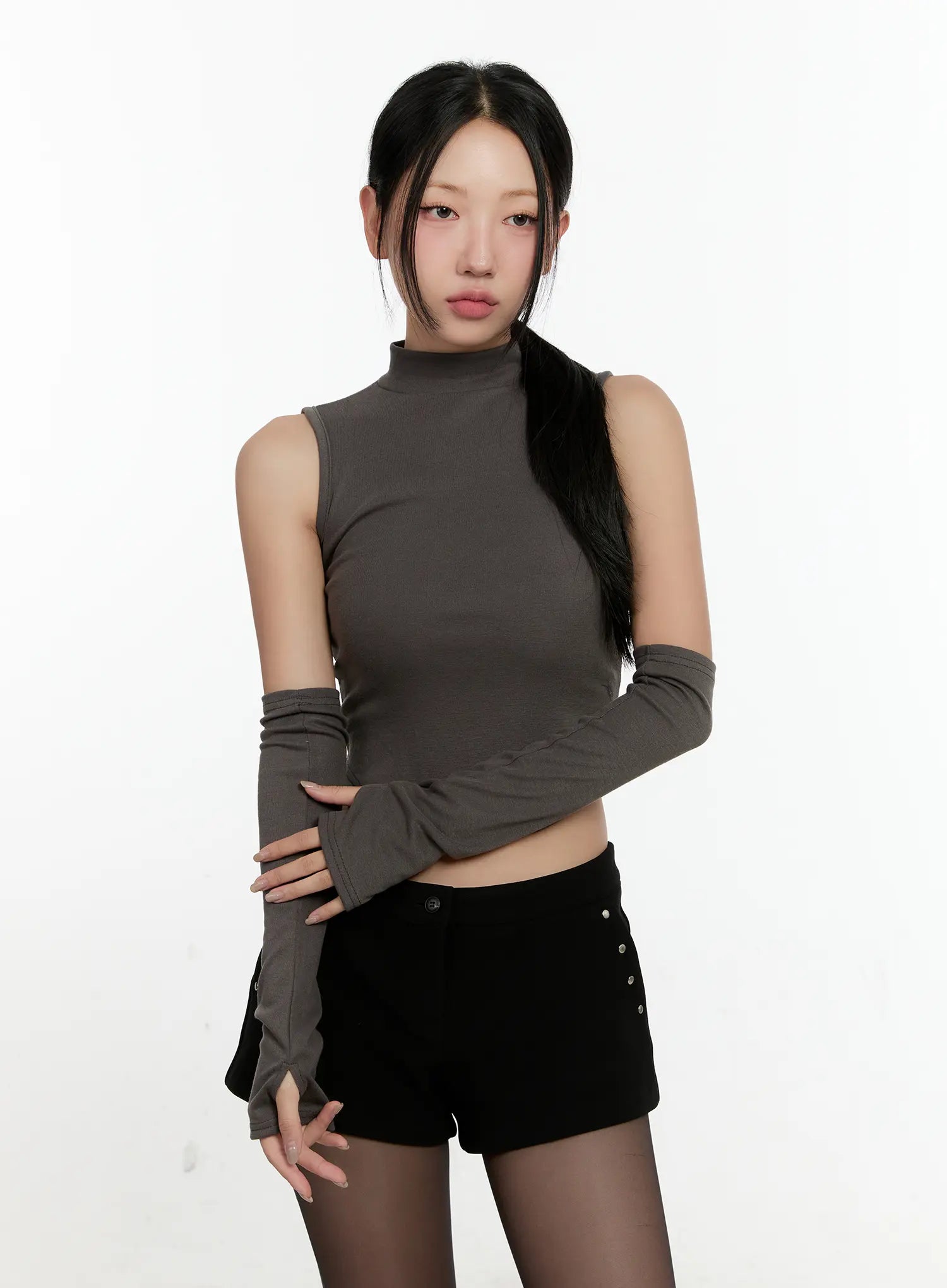 sleeveless-knit-set-with-arm-warmers-cn506 / Dark gray