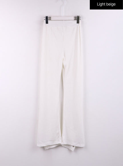 button-detail-bootcut-denim-cf401 / Light beige