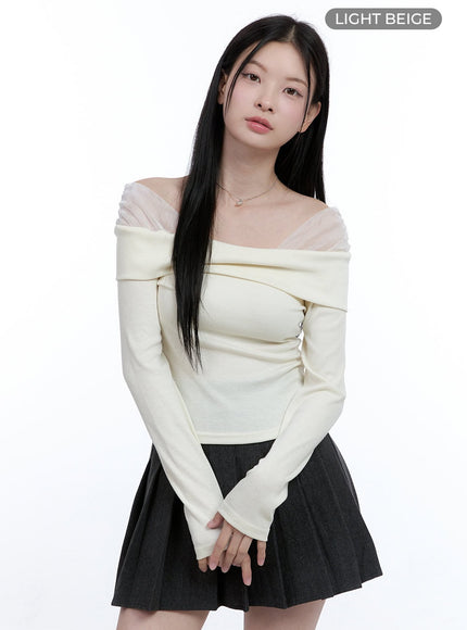 see-through-off-shoulder-top-oo429 / Light beige