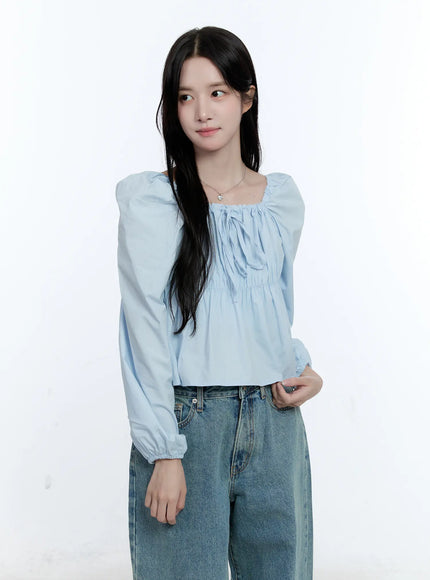 puff-sleeve-shirred-blouse-cg512 / Light blue