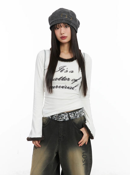 faux-fur-trim-fleece-long-sleeve-top-cd518 / White