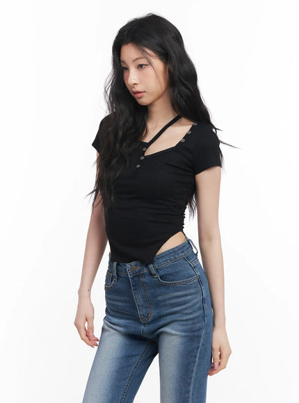 asymmetric-cut-out-slim-fit-top-cu511 / Black