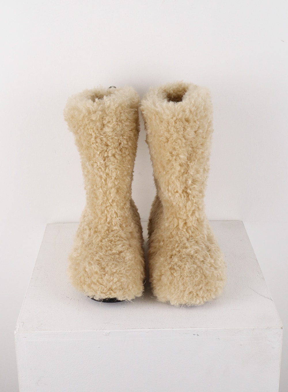 basic-faux-fur-middle-boots-cd322
