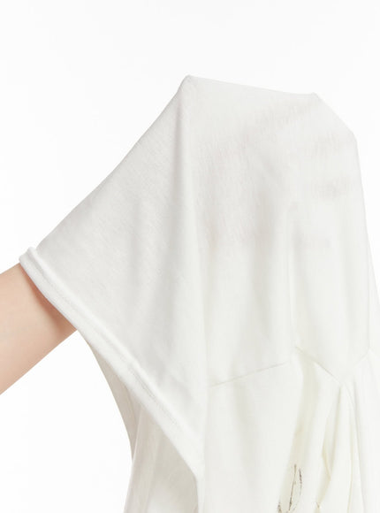 slim-fit-off-shoulder-graphic-top-cf518